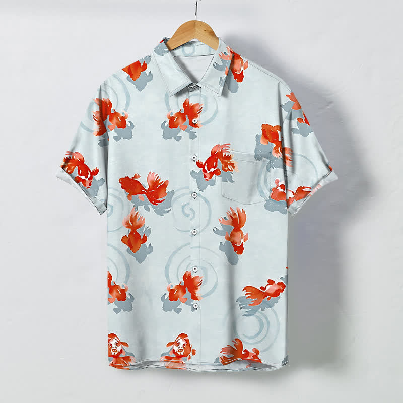 Buddha Stones Rotes Herren-Kurzarmhemd mit Koi-Fisch-Muster, Wellenmuster, Knöpfen und knitterfreiem Material - Hellblau - US/ UK/AU48, EU58 (4XL) - image 0