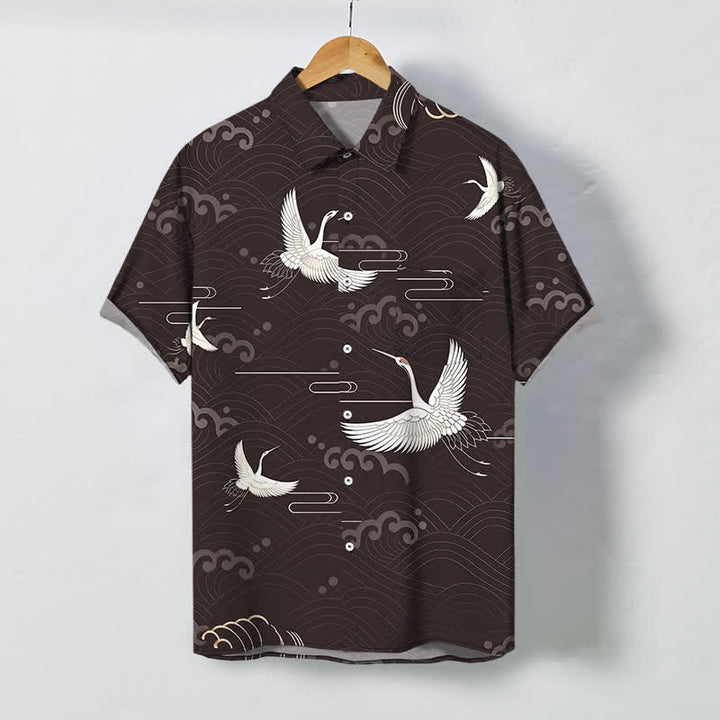 Buddha Stones Atmungsaktives Herren-Kurzarmhemd mit Kranich-, Wolken- und Wellenmuster und Knöpfen - Sattelbraun - US/ UK/AU48, EU58 (4XL) - image 0