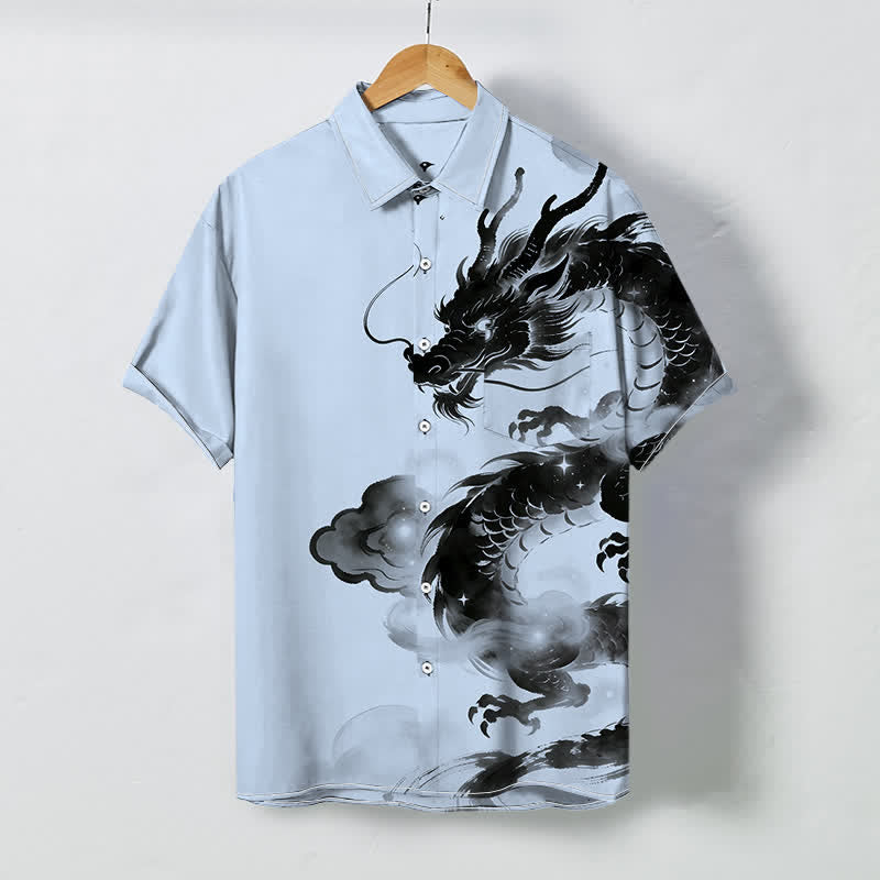 Buddha Stones Kurzarmhemd für Herren mit Drachen- und Wolkenmuster, knitterarm - Hellblau - US/ UK/AU48, EU58 (4XL) - image 0