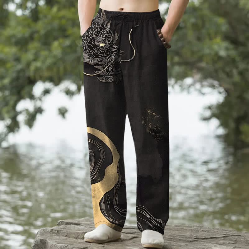 Buddha Stones Herren-Baumwollhose mit goldenem Drachenwellenmuster, schmal zulaufendem Schnitt und Taschen - Schwarz - US/ UK/AU50, EU60 (5XL) - image 0