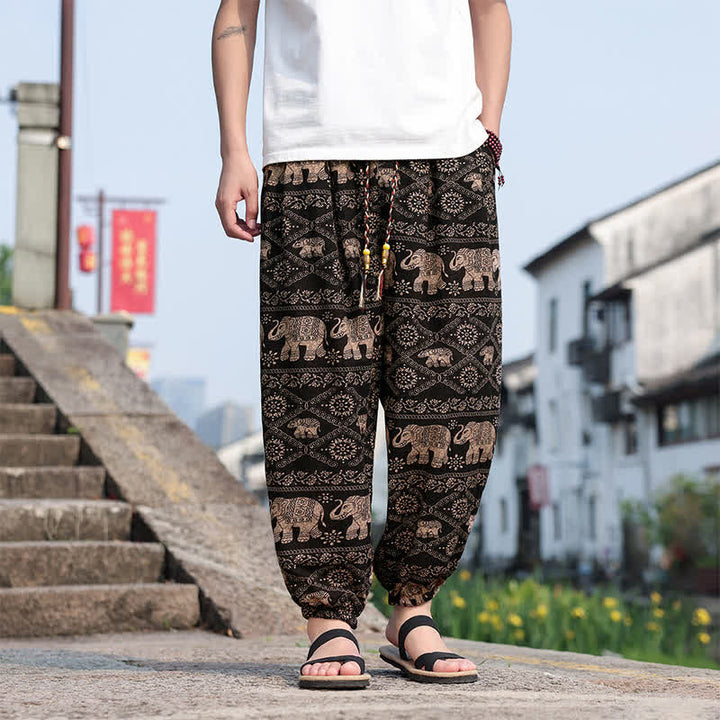 Buddha Stones Sommerliche Boho-Freizeithose mit Kordelzug, Elefanten- und Baumprint, kurze Herren-Haremshose mit Taschen - Sattelbraun - US/UK/AU46, EU56 (5XL) - image 0
