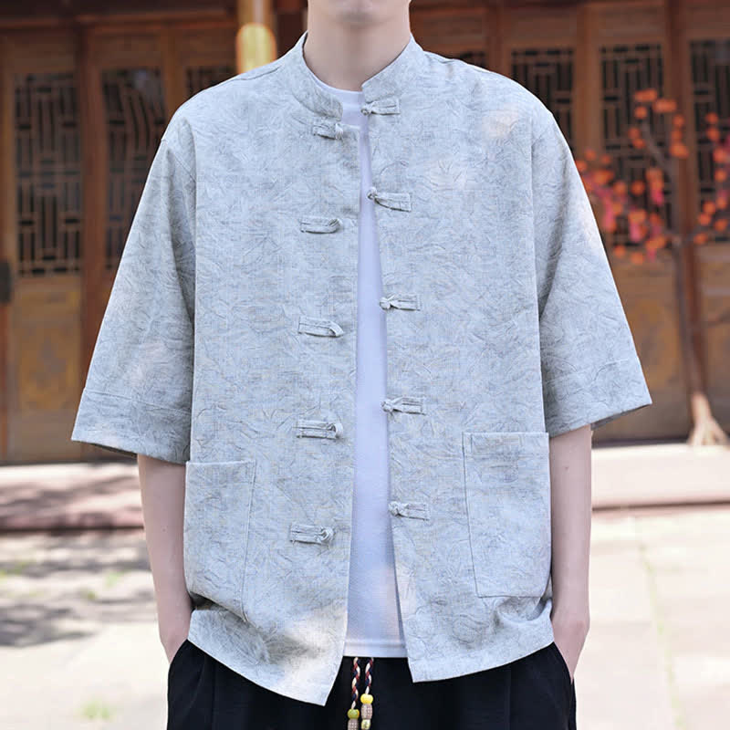 Buddha Stones Sommerliches Herrenhemd im Tang-Stil mit Stehkragen, Froschknopfleiste und kurzen Ärmeln sowie Tasche - Hellblau - US/ UK/AU46, EU56 (5XL) - image 0