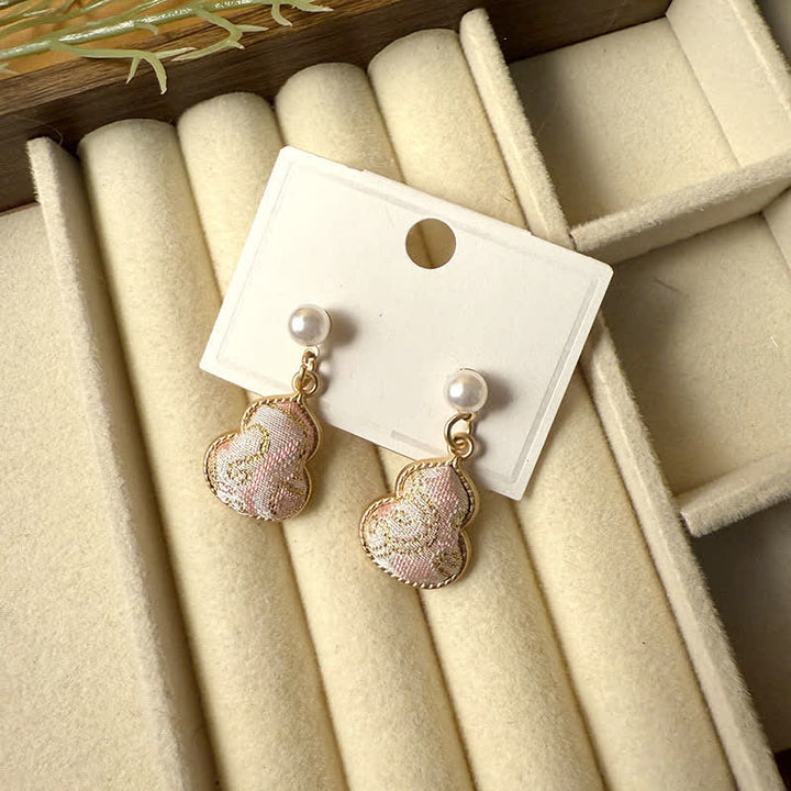 Buddha Stones Handgefertigte Ohrstecker mit Brokat-Perlenmotiv und Heilmotiv - Rosa (gleicher Farbton – Muster variiert) - image 3