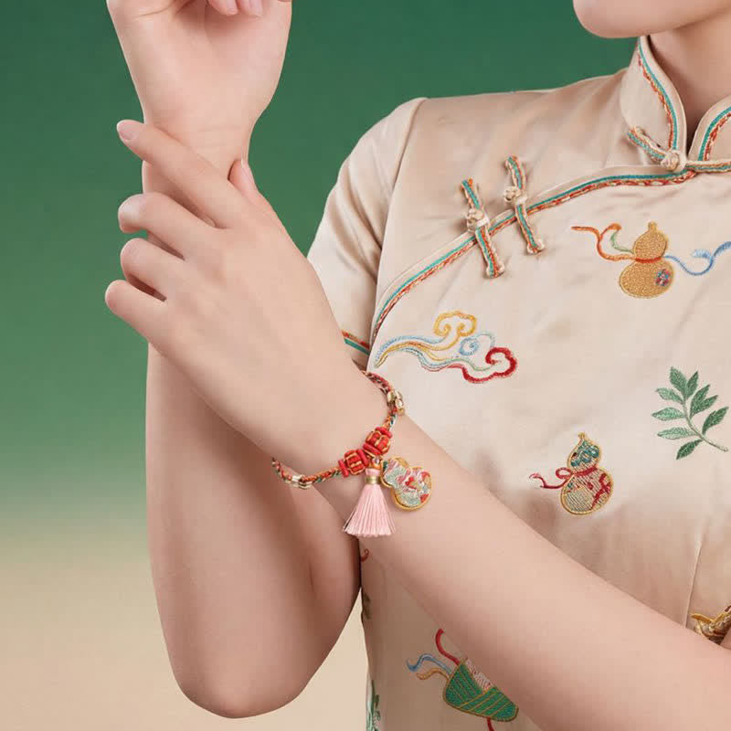 Buddha Stones Handgewebtes Armband mit fünffarbigem Apfel-Geldbeutel-Anhänger und chinesischem Schloss-Charm - image 47