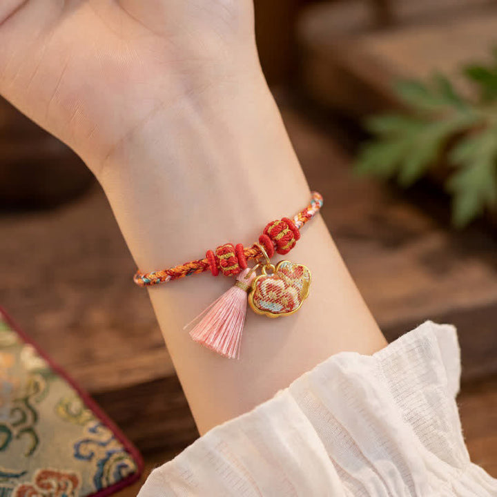 Buddha Stones Handgewebtes Armband mit fünffarbigem Apfel-Geldbeutel-Anhänger und chinesischem Schloss-Charm - image 55