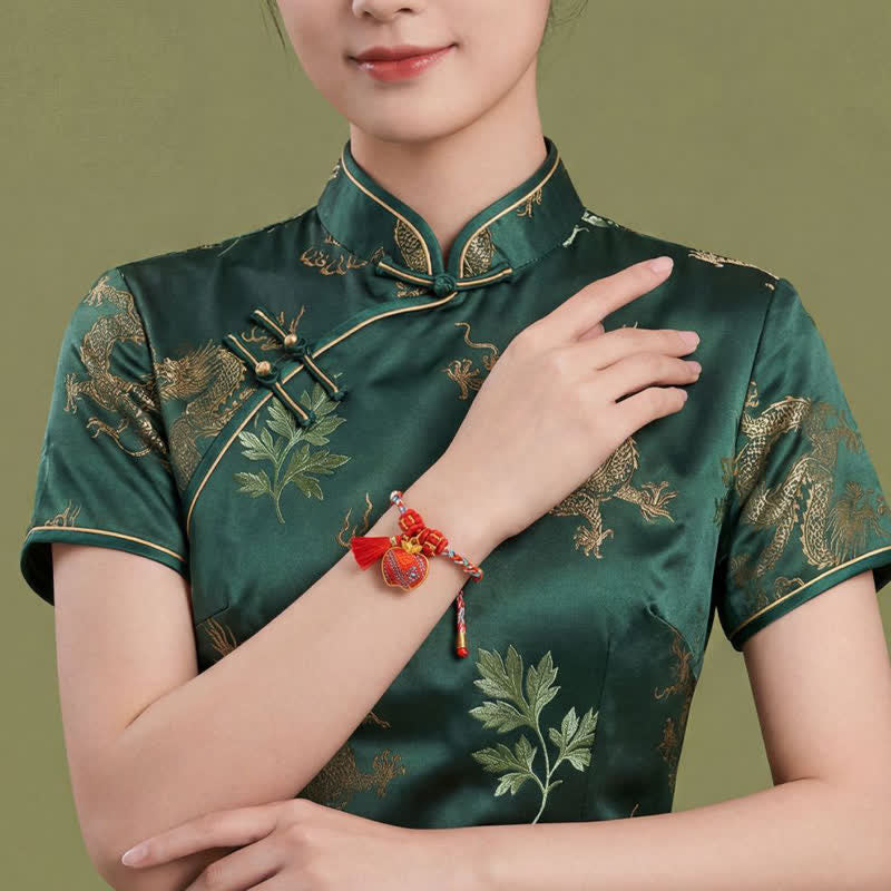 Buddha Stones Handgefertigtes Armband aus fünffarbiger Kordel mit Glücksbringer, rotem Brokat, chinesischem Schlossanhänger, Apfel-Geldbeutel, Kürbis-Zongzi-Motiv - image 35