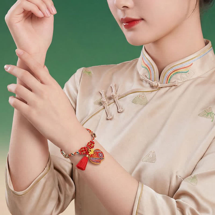 Buddha Stones Handgefertigtes Armband aus fünffarbiger Kordel mit Glücksbringer, rotem Brokat, chinesischem Schlossanhänger, Apfel-Geldbeutel, Kürbis-Zongzi-Motiv - image 37