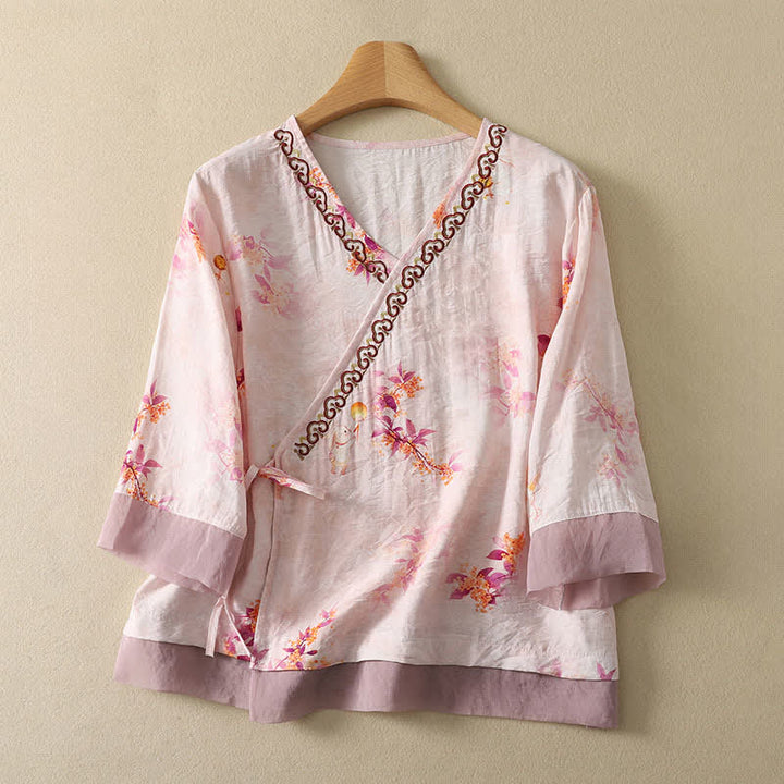 Buddha Stones Sommerliches Vintage-T-Shirt im Tang-Stil mit floraler Stickerei, V-Ausschnitt und Dreiviertelärmeln für Damen - Lavendel-Rouge - US8-10, UK/AU12-14, EU40-42 (2XL) - image 0