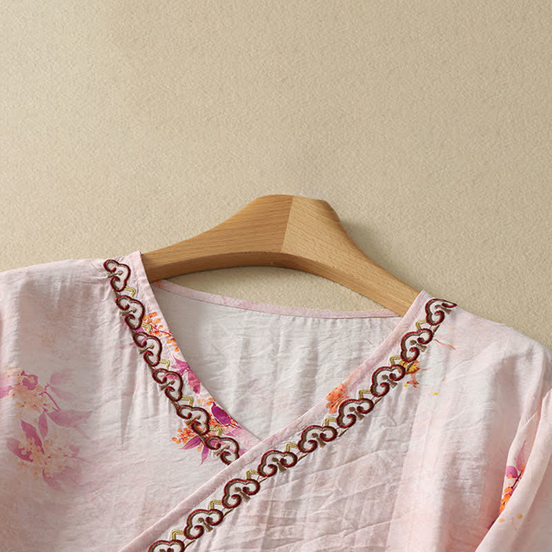 Buddha Stones Sommerliches Vintage-T-Shirt im Tang-Stil mit floraler Stickerei, V-Ausschnitt und Dreiviertelärmeln für Damen - image 2