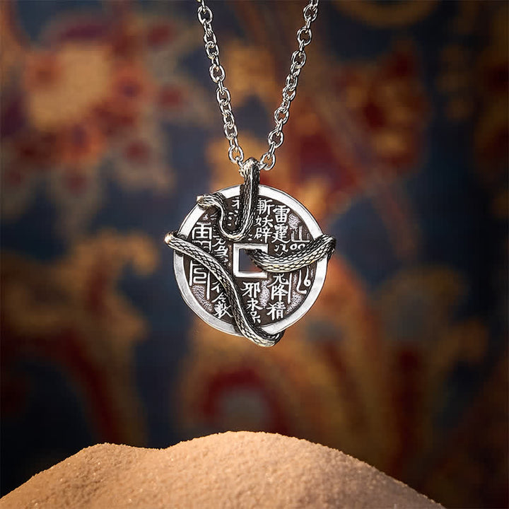 Buddha Stones Kupferplattierte Halskette mit silbernen Berggeistern, die Geld ausgeben, Schlange, die sich um eine Kupfermünze windet - image 1