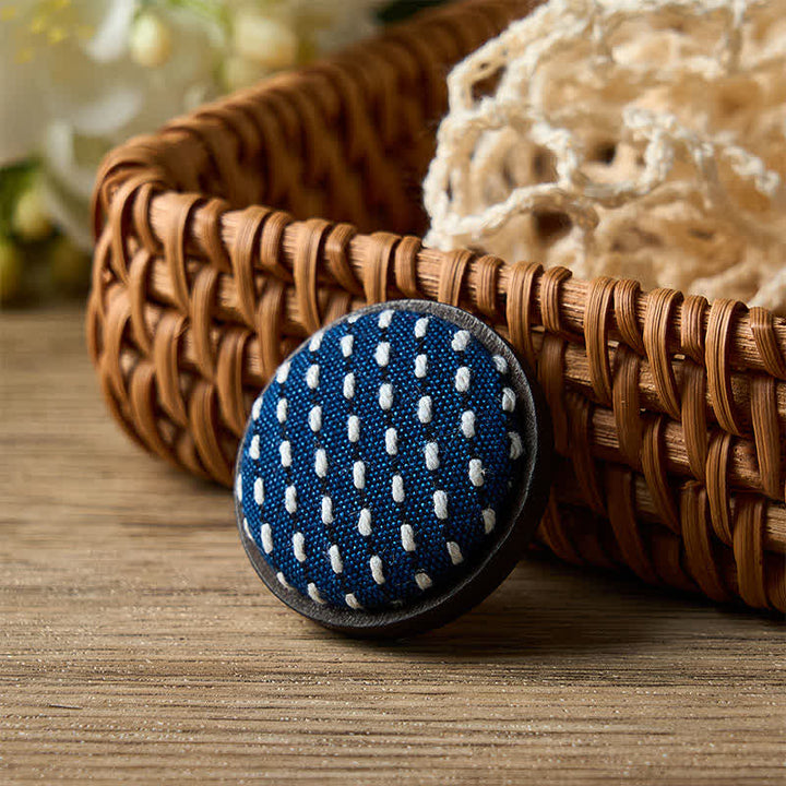 Buddha Stones Handgefertigte runde Brosche mit Stoffblumenmotiv - Mizi - Dark - image 18