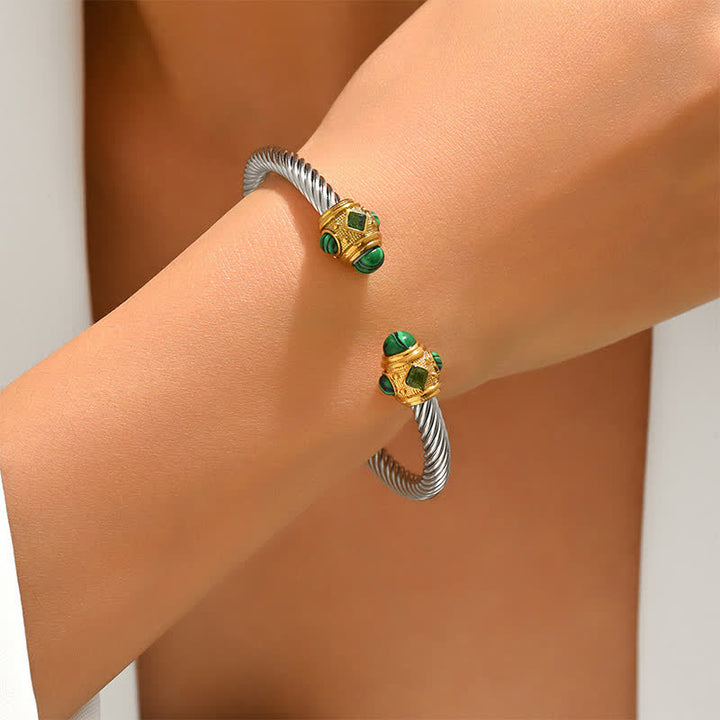 Buddha Stones Zweifarbiges Armband aus Edelstahl mit Spiralmotiv - image 2