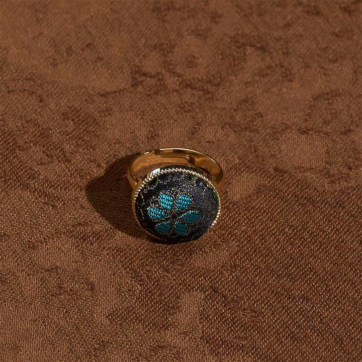 Buddha Stones Handgefertigter, verstellbarer Ring aus Brokat mit Blumenmuster. - image 3