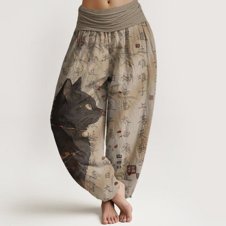 Buddha Stones Damen-Haremshose aus reiner Baumwolle mit schwarzem Katzen-Kalligrafiemuster und elastischem Bund - Bräunen - US16, UK/AU20, EU48 (3XL) - image 0