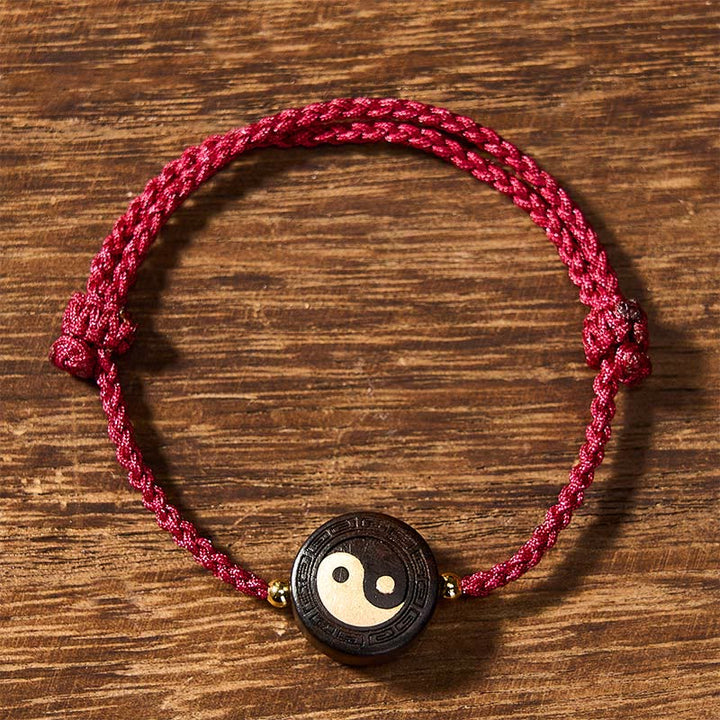Buddha Stones Armband aus Ebenholz mit Bagua-Symbol und roter Schnur - Rot - Bagua (Harmonie ♥ Energie) - image 1