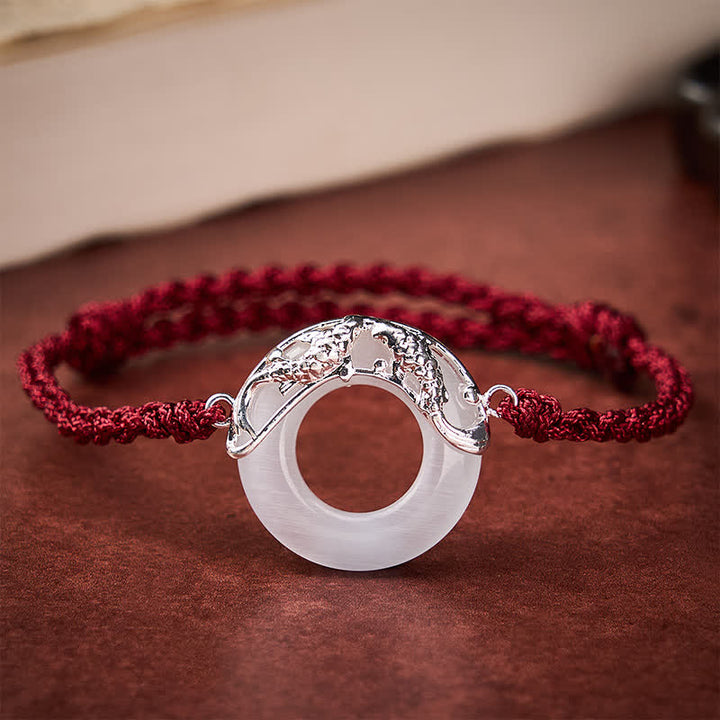 Buddha Stones Armband aus weißem Jade-Koi-Fisch und rotem Faden - Weißer Jade (Schutz ♥ Glück) - image 0