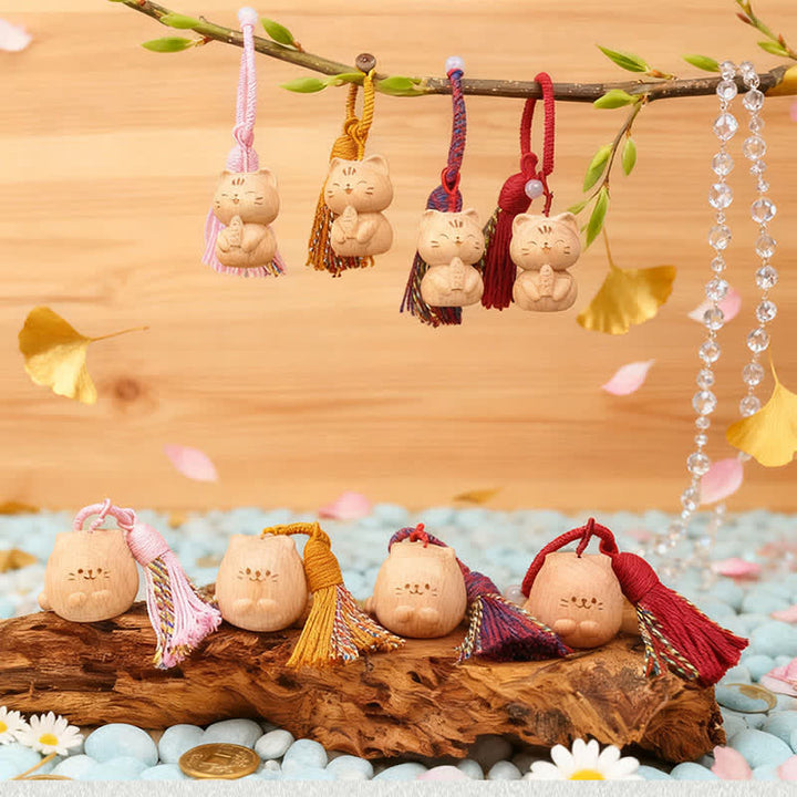 Buddha Stones Handgeschnitzte Schlüsselanhänger aus hellem Holz mit Glückskatzenquaste und Erdungsmotiv - image 41