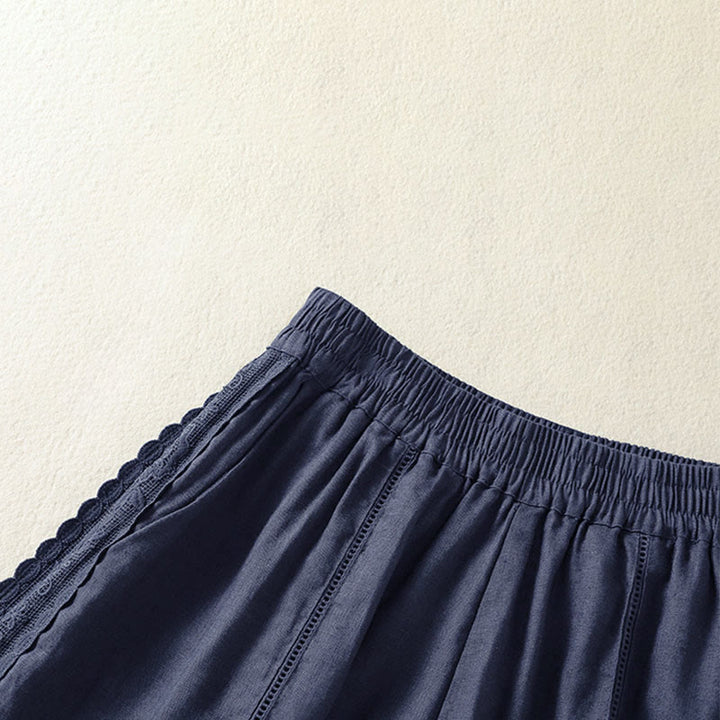 Buddha Stones Lässige, sommerliche Boho-Shorts für Damen mit einfarbiger, dekorativer Seitenspitze und Taschen - image 12