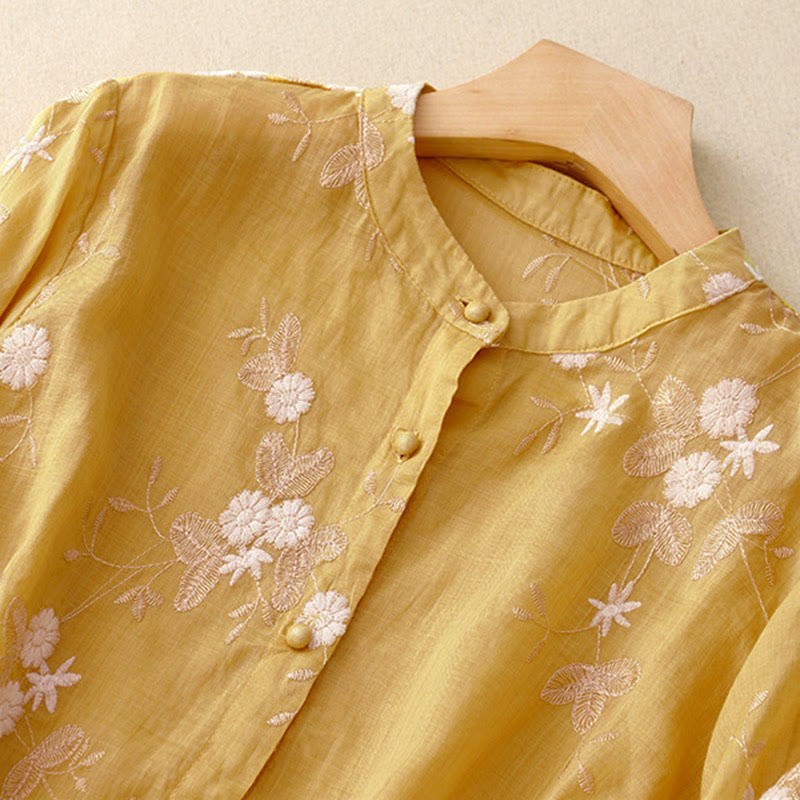 Lässiges Damen-Shirt mit Buddha Stones -Stickerei und Blütenblättern, Rundhalsausschnitt und halben Ärmeln - image 8