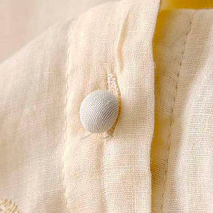 Lässiges Damen-Shirt mit Buddha Stones -Stickerei und Blütenblättern, Rundhalsausschnitt und halben Ärmeln - image 5