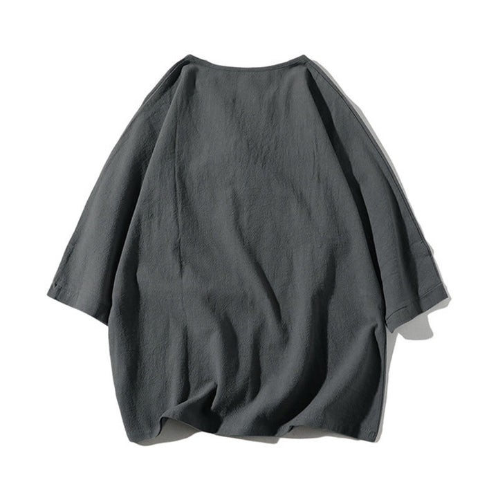 Buddha Stones ​​2-teiliges Set: Einfarbiges T-Shirt mit Kerbkragen und Shorts mit weitem Bein und Taschen – Meditationskleidung für Herren - image 2