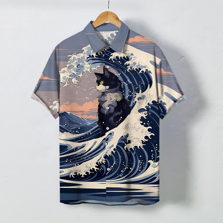 Buddha Stones Atmungsaktives Herren-Kurzarmhemd mit schwarzem Katzenmuster und Knöpfen im Great Wave-Design - Hellstahlblau - US/ UK/AU48, EU58 (4XL) - image 0