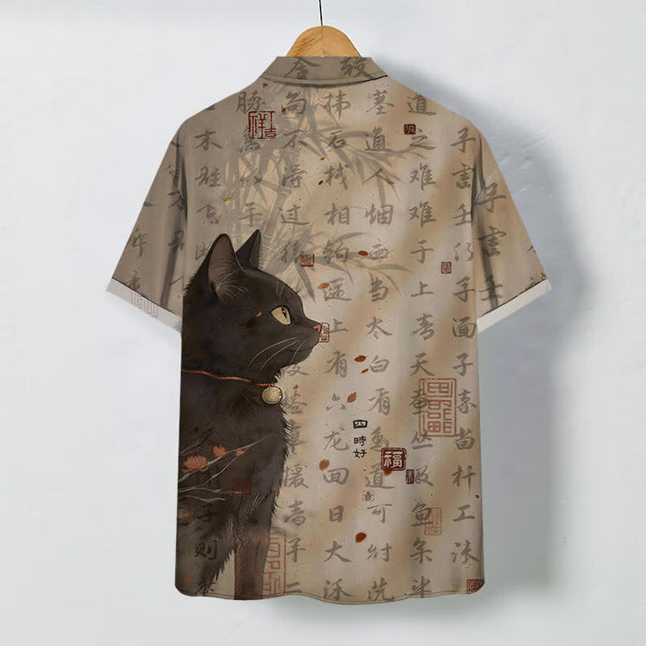 Buddha Stones Atmungsaktives Herren-Kurzarmhemd mit schwarzem Katzen-Kalligrafie-Siegelmuster und Knöpfen - image 1