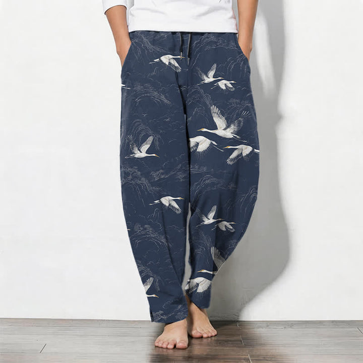 Buddha Stones Weiße Herrenhose aus reiner Baumwolle mit Kranich- und Kiefernmuster, Kordelzug, schmal zulaufender Schnitt und Taschen - Mitternachtsblau - US/ UK/AU50, EU60 (5XL) - image 0