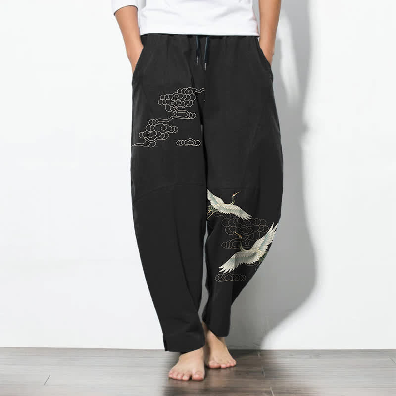 Buddha Stones Herrenhose aus reiner Baumwolle mit weißem Kranich- und Wolkenmuster, Kordelzug, schmal zulaufendem Bein und Taschen - Schwarz - US/ UK/AU50, EU60 (5XL) - image 0