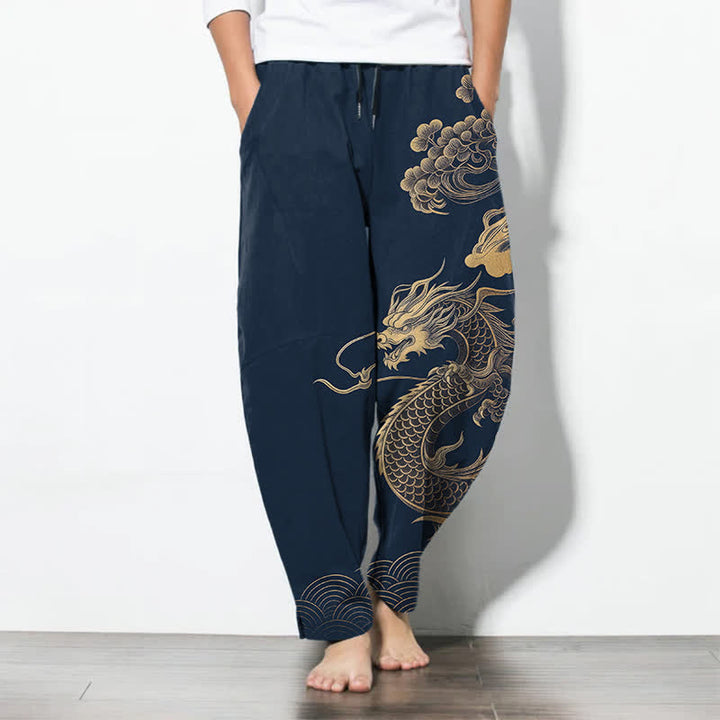 Buddha Stones Herrenhose aus reiner Baumwolle mit goldenem Drachen- und Wolkenmuster, Kordelzug, schmal zulaufendem Schnitt und Taschen - Marine - US/ UK/AU50, EU60 (5XL) - image 11
