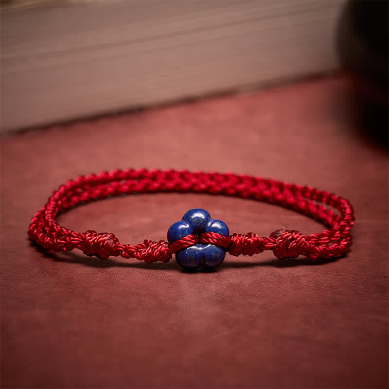 Buddha Stones Handgewebtes Glücksarmband aus Lapislazuli und roter Schnur - Lapislazuli (Handgelenkumfang: 14-19 cm) - image 0
