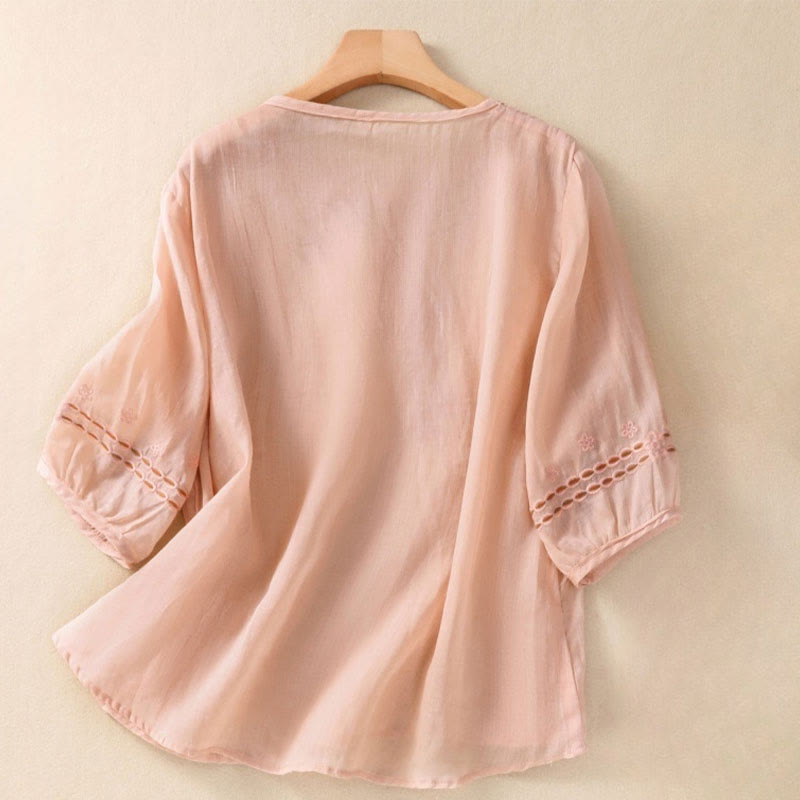 Buddha Stones ​​– Künstlerisches, schlichtes, floral besticktes Design – Damen-T-Shirt mit Rundhalsausschnitt und Puffärmeln (halbe Ärmel) - MistyRose - US 8-10, UK/AU 12-14, EU 40-42 (2XL) - image 5
