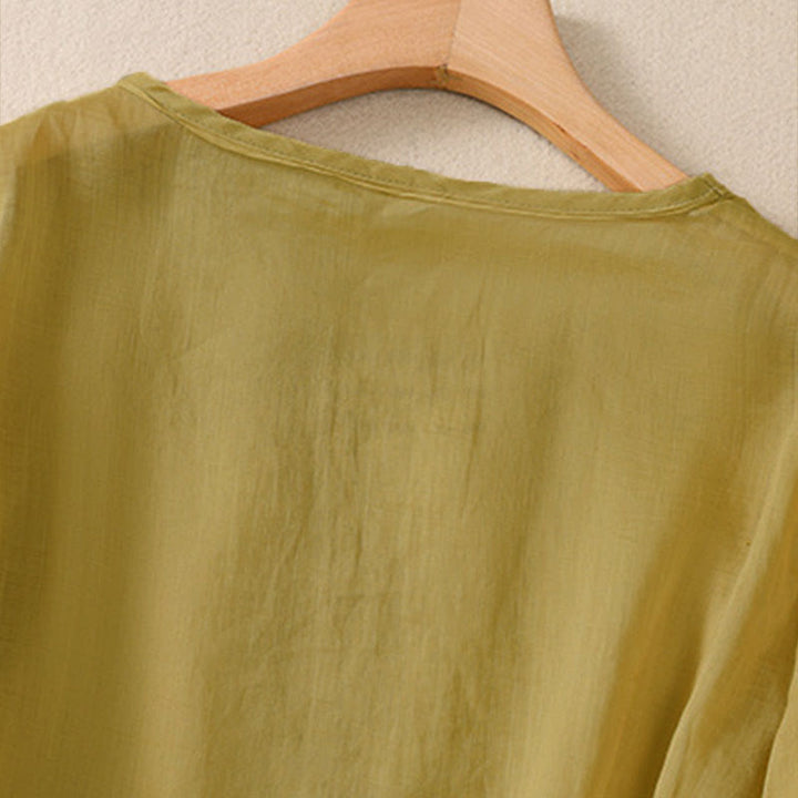 Buddha Stones ​​– Künstlerisches, schlichtes, floral besticktes Design – Damen-T-Shirt mit Rundhalsausschnitt und Puffärmeln (halbe Ärmel) - image 15