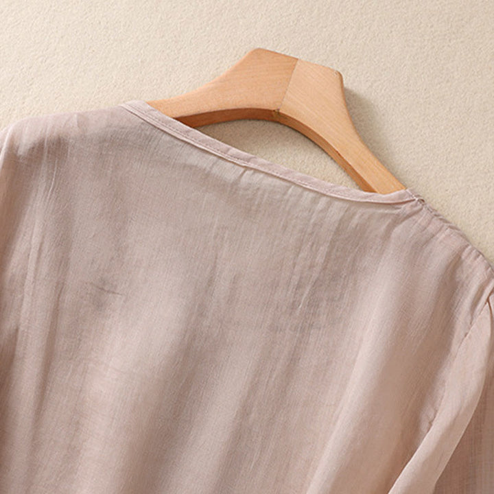 Buddha Stones ​​– Künstlerisches, schlichtes, floral besticktes Design – Damen-T-Shirt mit Rundhalsausschnitt und Puffärmeln (halbe Ärmel) - image 7