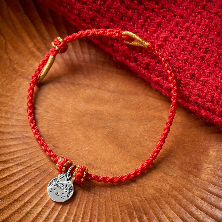 Buddha Stones Runder Anhänger aus 925er Sterlingsilber mit Kätzchen, das einen Fisch frisst, und passendes Armband aus geflochtenem Band (rot/schwarz) – ein Symbol für Wohlstand. - image 2