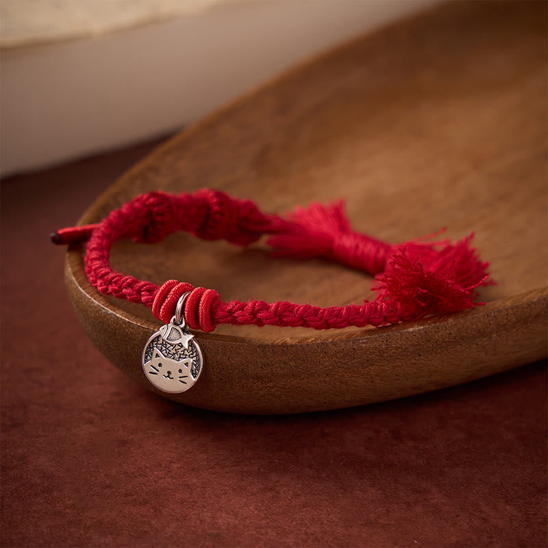 Buddha Stones 925 Sterling Silber Armband mit niedlichem Katzenfisch-Motiv und tibetischem rotem Faden, verstellbar - Dunkelrot (Handgelenkumfang 14–17 cm) - image 0
