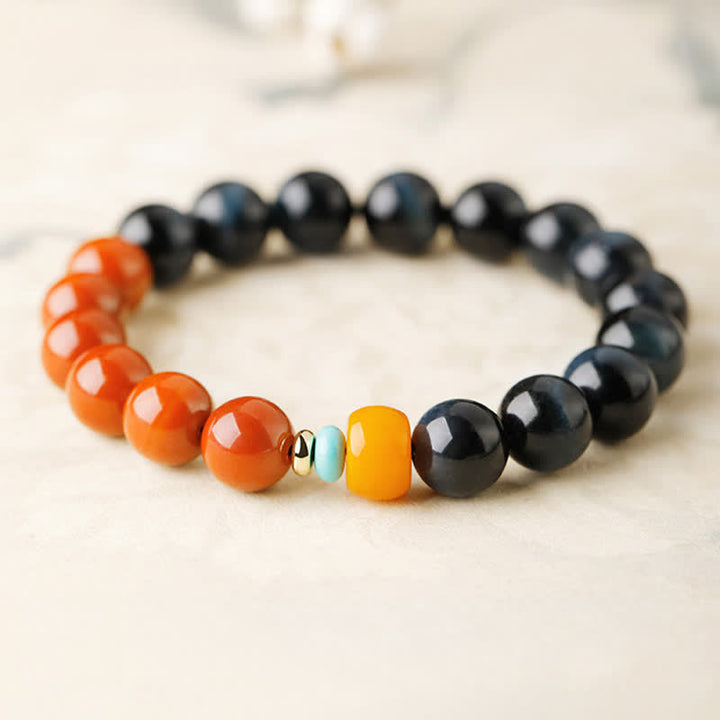 Buddha Stones Armband aus runden Perlen mit blauem Tigerauge und rotem Achat - Südlicher roter Achat (Glück ♥ Kraft) - image 0