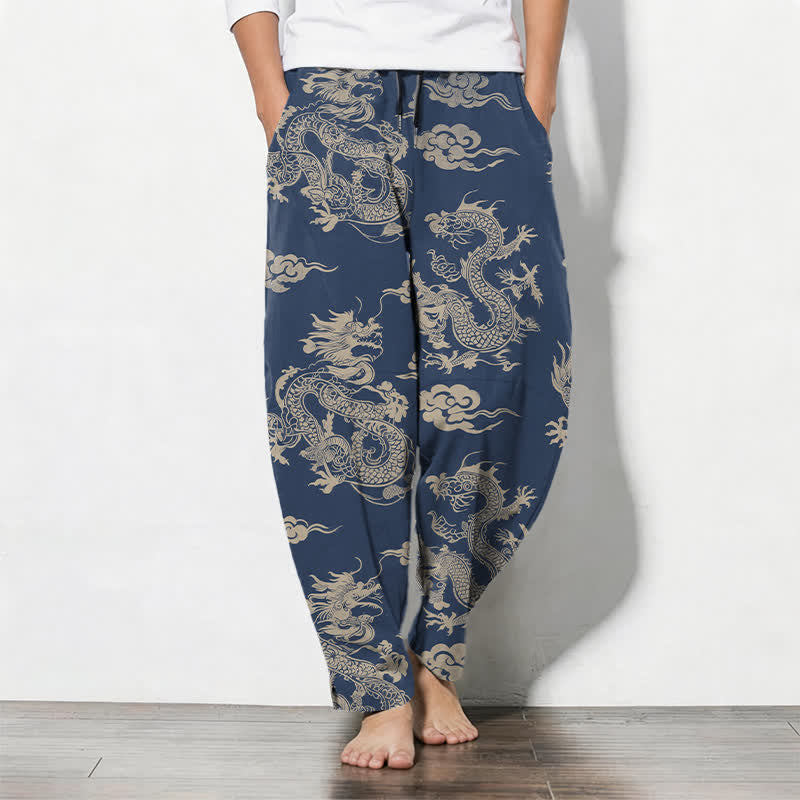 Buddha Stones Herrenhose aus reiner Baumwolle mit dunklem Drachen- und Wolkenmuster, Kordelzug, schmal zulaufendem Schnitt und Taschen - Marine - US/ UK/AU50, EU60 (5XL) - image 11