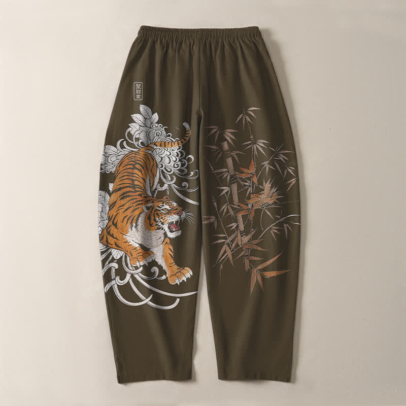 Buddha Stones Reine Baumwolle, Herrenhose mit Kordelzug, schmal zulaufendem Schnitt und Taschen, Muster „Brüllender Tiger“, Bambusmotiv, Tigermotiv, Kordelzug - image 3