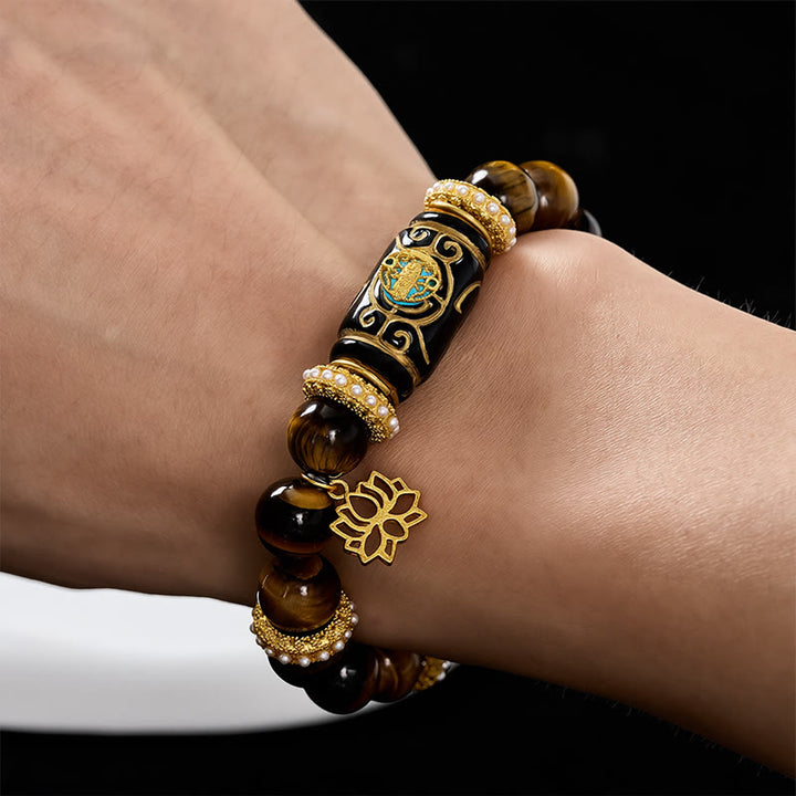 Buddha Stones Armband mit Lotus-Anhänger aus natürlichem gelbem Tigeraugenharz und runden Perlen - image 4