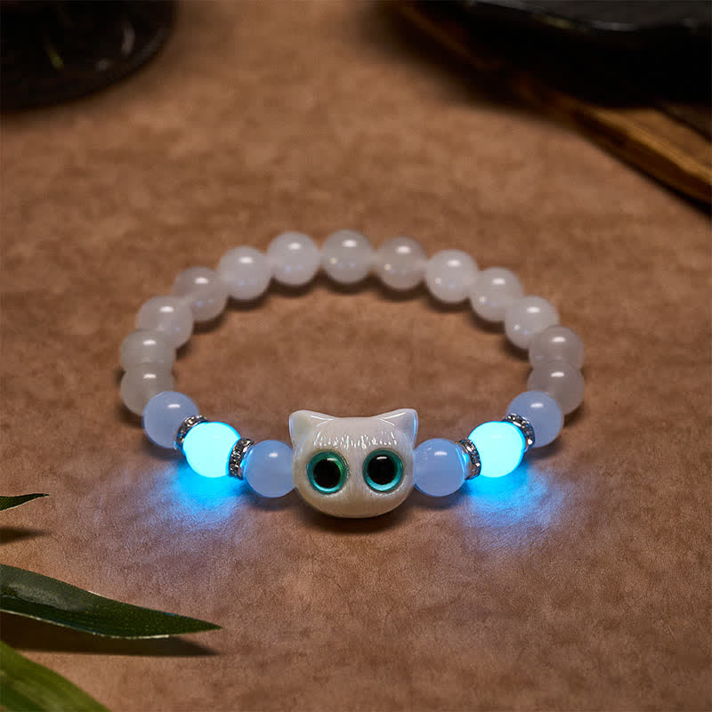 Buddha Stones Armband aus weißem Jade und schwarzem Obsidian mit niedlichem Katzenkopf-Motiv – Symbol der Reinheit - Weißer Jade (Handgelenkumfang: 15–16 cm) - image 1