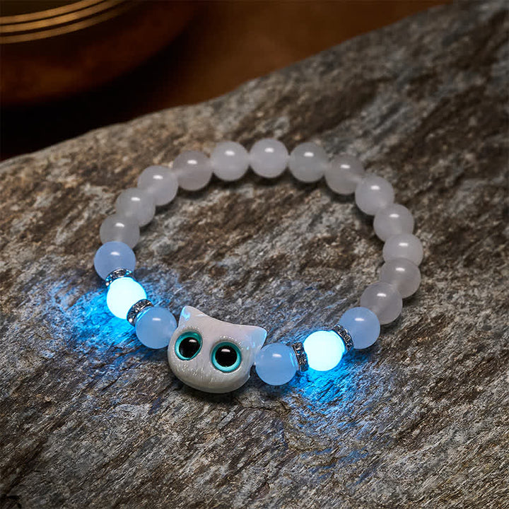 Buddha Stones Armband aus weißem Jade und schwarzem Obsidian mit niedlichem Katzenkopf-Motiv – Symbol der Reinheit - image 3