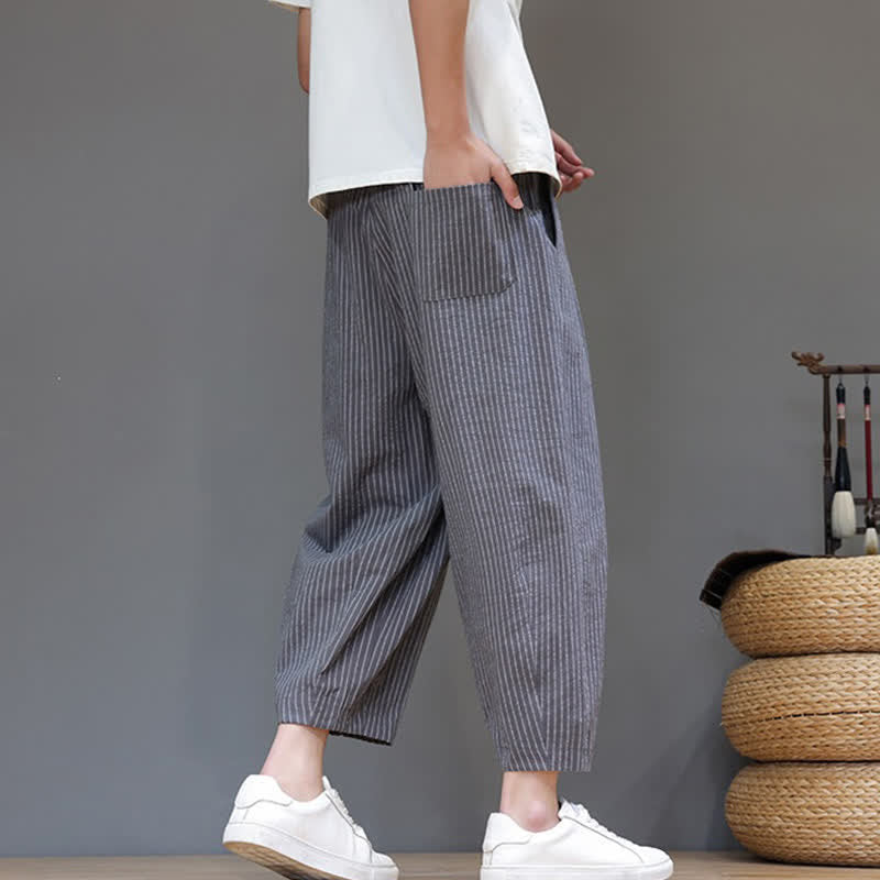 Buddha Stones Lässige, minimalistische Caprihose aus Baumwoll-Leinen-Mischgewebe mit Kordelzug und Streifenmuster, schmal zulaufende Herrenhose mit Tasche - image 3