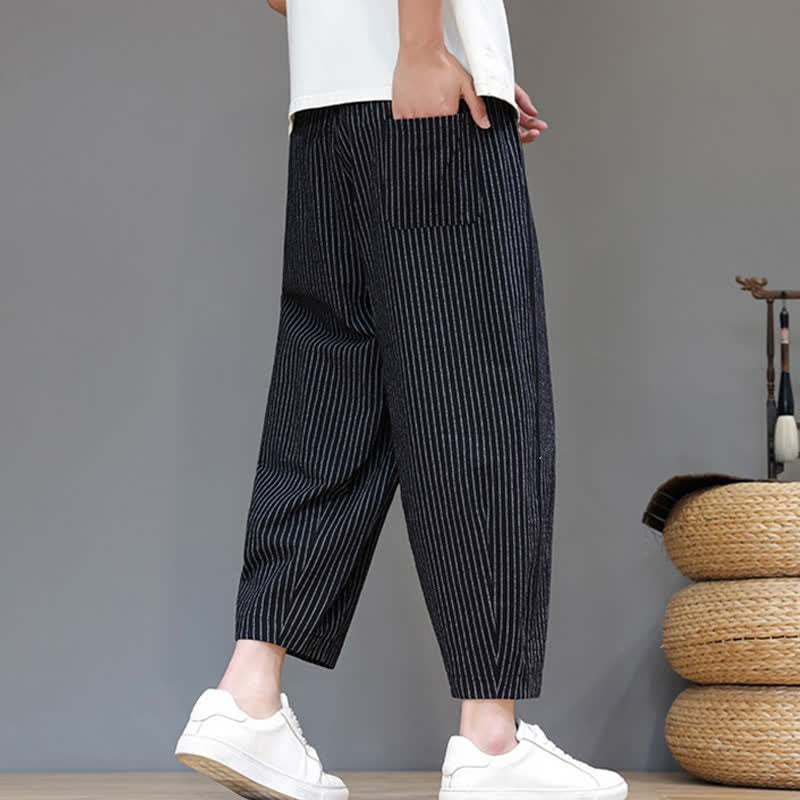 Buddha Stones Lässige, minimalistische Caprihose aus Baumwoll-Leinen-Mischgewebe mit Kordelzug und Streifenmuster, schmal zulaufende Herrenhose mit Tasche - image 11