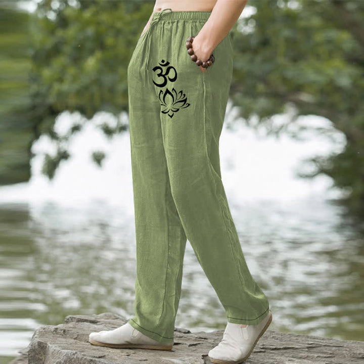 Buddha Stones Herrenhose aus Baumwolle mit Lotus-Om-Muster, schmal zulaufend und mit Taschen - image 1