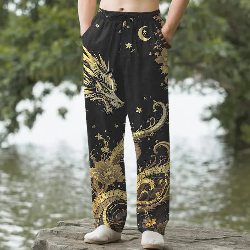 Buddha Stones Herren-Baumwollhose mit goldenem Drachen- und Wolkenmuster, schmal zulaufend und mit Taschen - Schwarz - US/ UK/AU50, EU60 (5XL) - image 0
