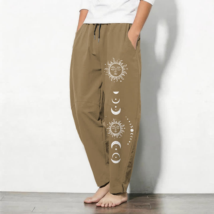 Buddha Stones Herrenhose aus reiner Baumwolle mit Sonnen- und Mondphasenmuster, Kordelzug, schmal zulaufendem Schnitt und Taschen - image 8