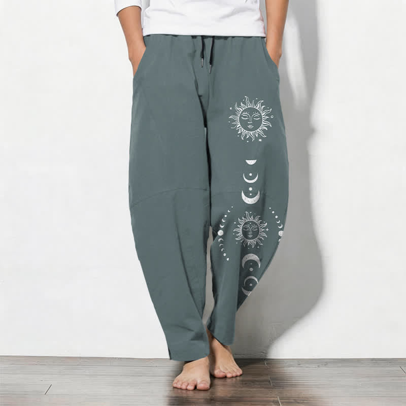 Buddha Stones Herrenhose aus reiner Baumwolle mit Sonnen- und Mondphasenmuster, Kordelzug, schmal zulaufendem Schnitt und Taschen - Kadettenblau - US/ UK/AU50, EU60 (5XL) - image 11