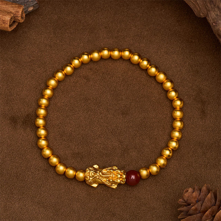 Buddha Stones Vergoldetes Armband aus rotem Achat (Pi Xiu) mit runden Perlen - image 2