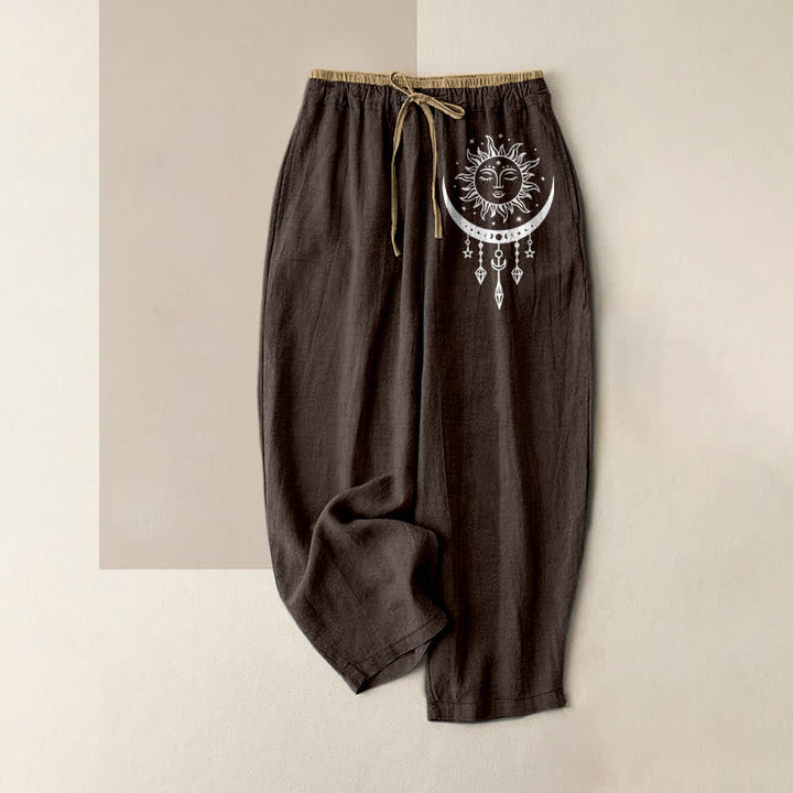 Buddha Stones Damenhose aus reiner Baumwolle mit himmlischem Sonne- und Mondmuster, elastischem Bund und Taschen - Sattelbraun - US16, UK/AU20, EU48 (3XL) - image 4